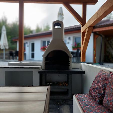 Apartmany Nad Tajovom 班斯卡-比斯特里察 外观 照片