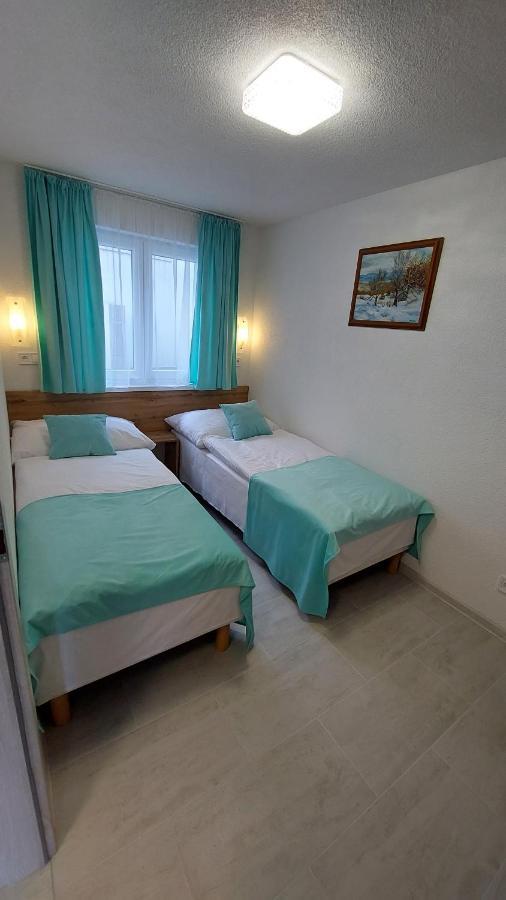 Apartmany Nad Tajovom 班斯卡-比斯特里察 外观 照片