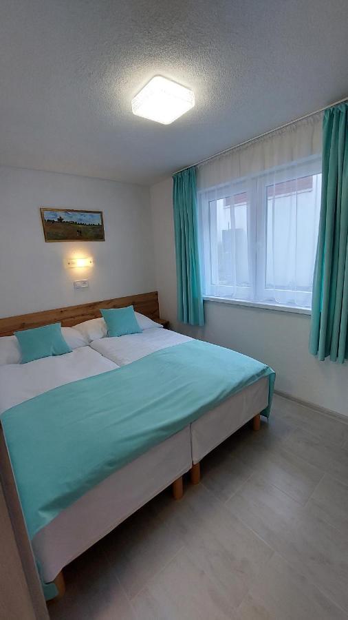 Apartmany Nad Tajovom 班斯卡-比斯特里察 外观 照片