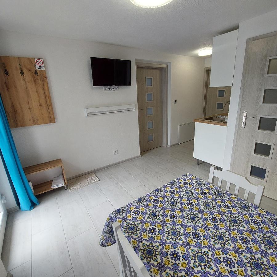 Apartmany Nad Tajovom 班斯卡-比斯特里察 外观 照片